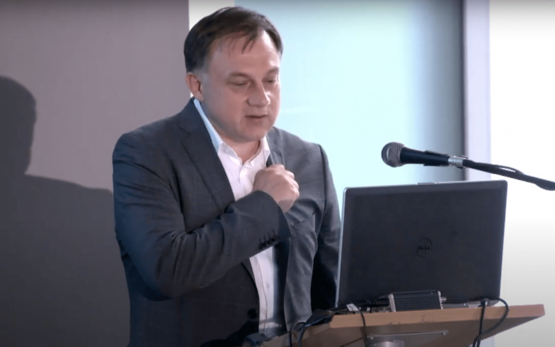 Bomo v prihodnje inducirali vse nosečnice v 39. tednu nosečnosti? (pro et contra)