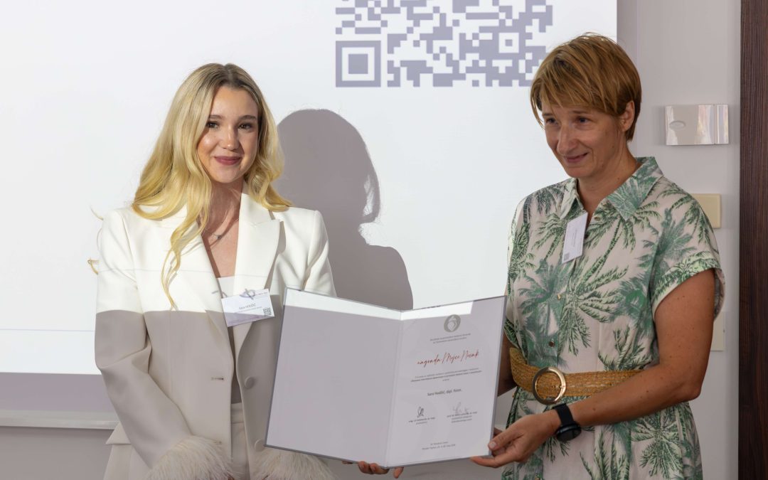 Nagrada Mojce Novak